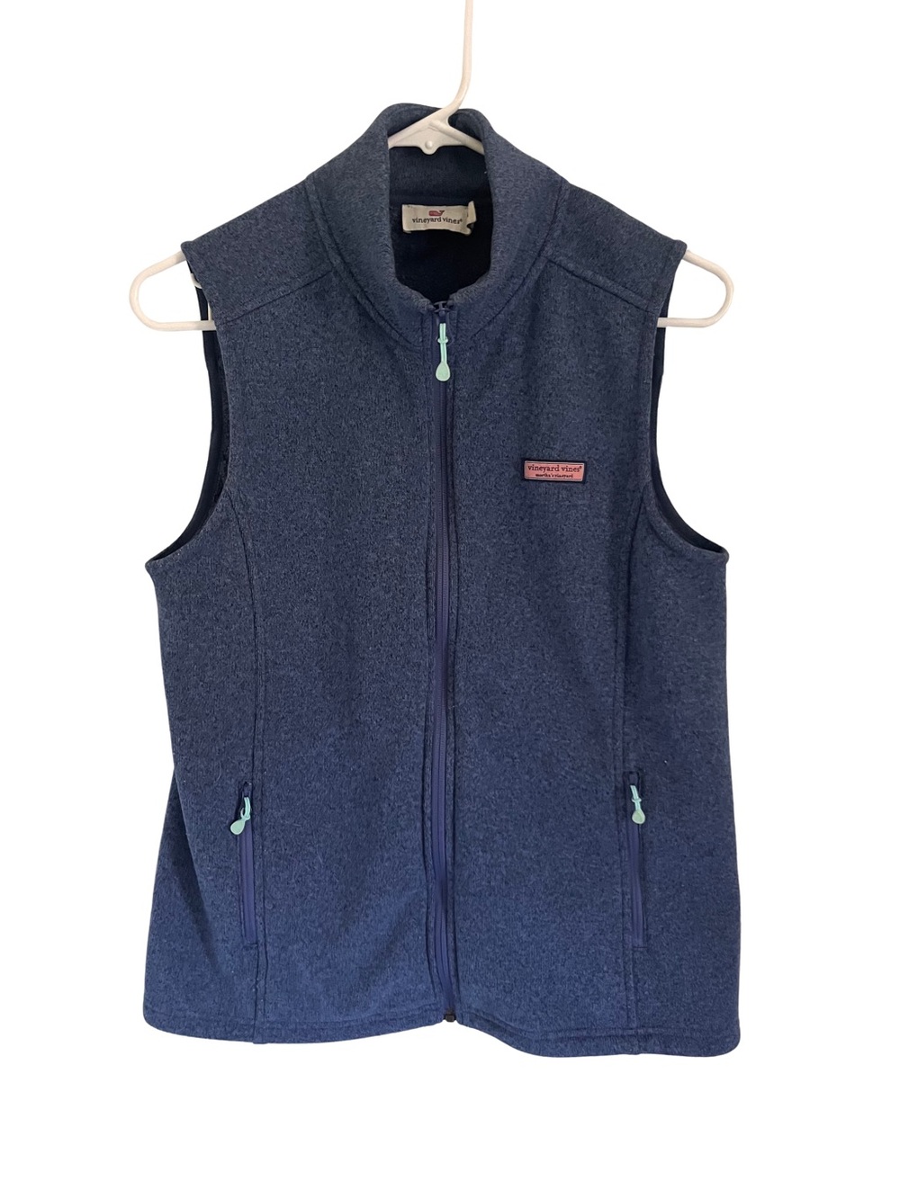 Vineyard Vines Women’s Light Navy Mountain Seeater Fleece Vest